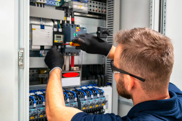 Best Licensed Electrician  in Lordship, CT